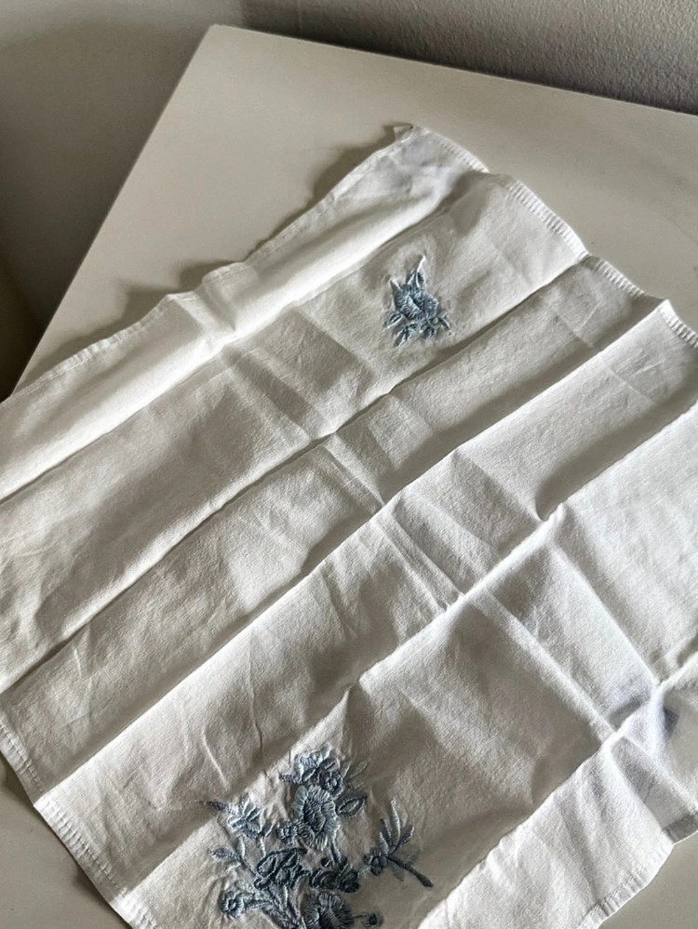 Bride Embroidered White Handkerchief NWT - Bridal Wedding Accessories